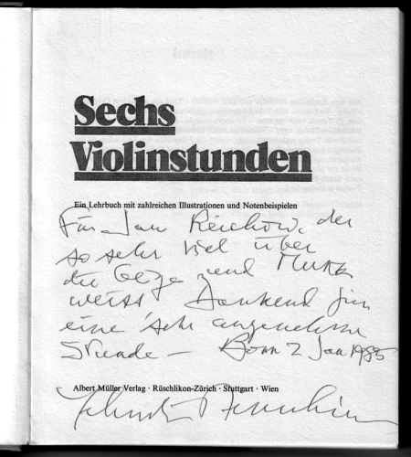 Yehudi Menuhin, Widmung (Ms., 1985) an Jan Reichow im Buch Sechs Violinstunden - Scan